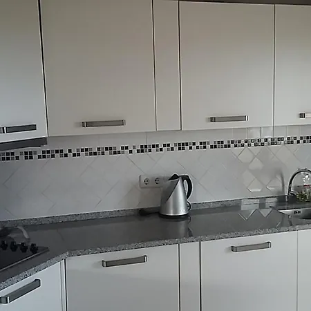 Bellavista C34 T2 Apartmán *